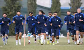 تمرین روز شنبه استقلال تعطیل شد