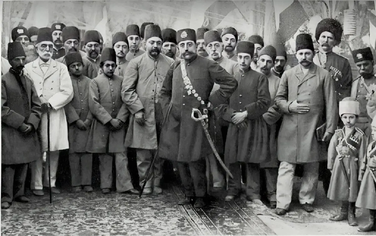 حرکت جالب پزشک مظفرالدین شاه برای نجات یک بی‌گناه/ ویدئو