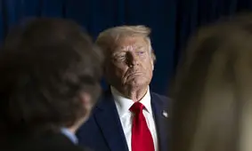 ترامپ پس از پاسخ حماس: اسرائیل بمباران غزه را متوقف کند