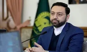 تصویری دردناک از استاندار آذربایجان شرقی در آغوش مادرش/ عکس