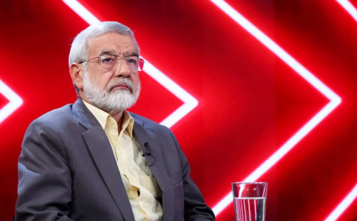  آمریکا قصد تصرف جزایر جنوب را دارد/ شواهد و قرائن نشان می‌دهد که آنها قصد یک عملیات گسترده دارند/ به هیچ عنوان با آمریکایی‌ها در موضوع هسته‌ای مذاکره نمی‌کنیم/ مذاکره جز ضرر و زیان نتیجه ای نداشته است
