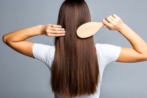 این ۶ علامت در موهایتان یعنی بدن شما در خطر است