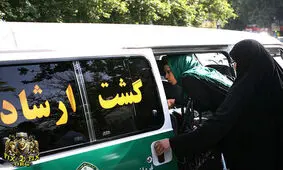 سوال چالشی یک روزنامه نگار از حامیان گشت ارشاد و ادعای قانون گرایی آنها

