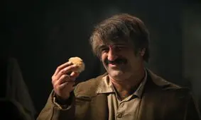 کنایه سریال «زیرخاکی» به دیدار دوستانه مسعود رجوی با صدام حسین/ ویدئو