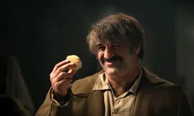 کنایه سریال «زیرخاکی» به دیدار دوستانه مسعود رجوی با صدام حسین/ ویدئو