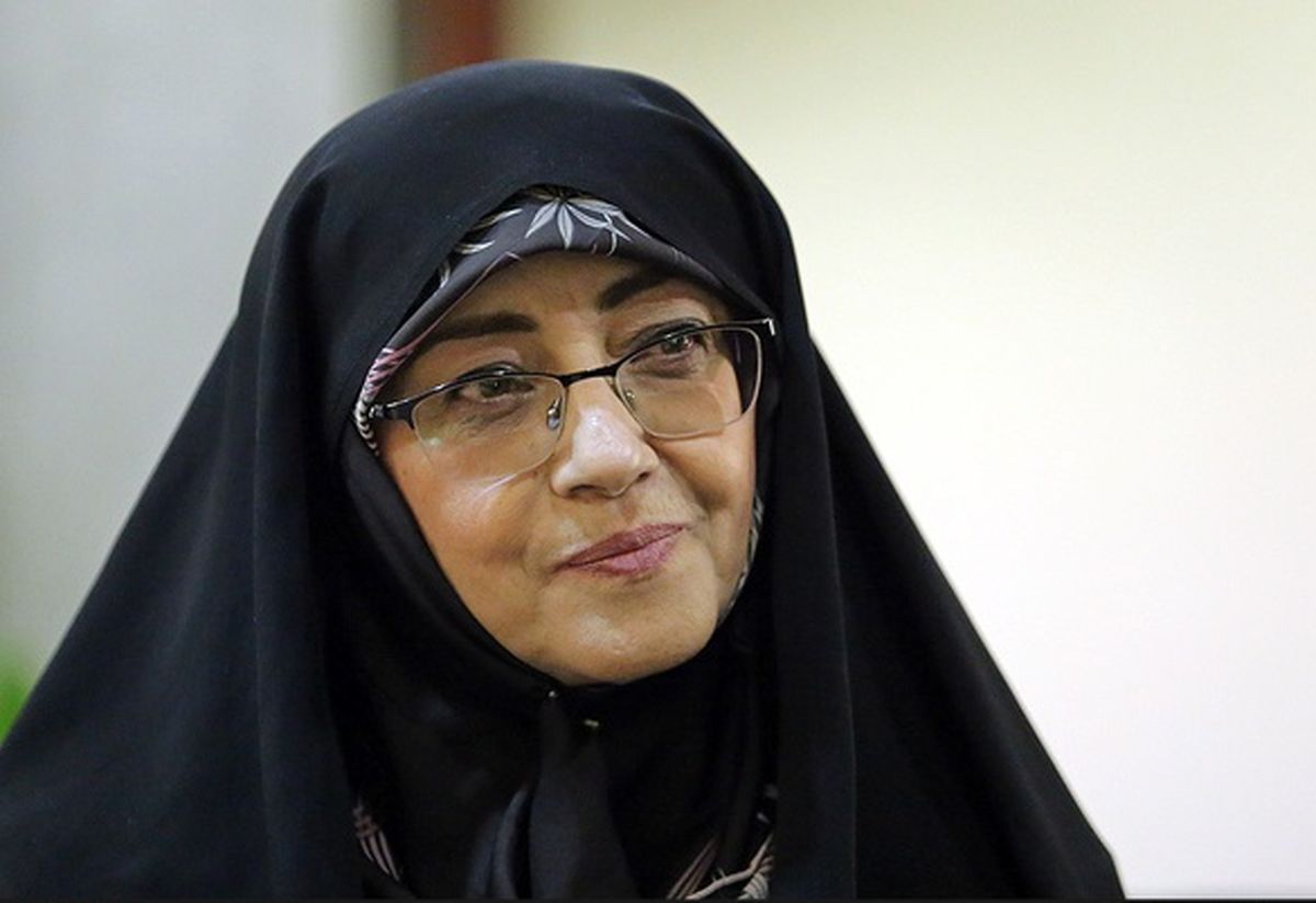 بند تسبیح گفتوگو میان جریانهای سیاسی پاره شده است/ خاتمی میتواند حلقه وصل گفتوگوی ملی باشد