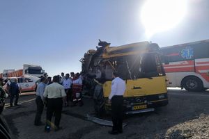 تصادف ‌خونین اتوبوس حامل دانشجویان در جاده سمنان