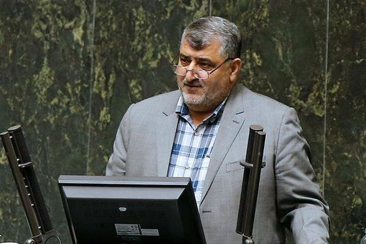۶ گروه از نمایندگان درخواست استیضاح وزیر بهداشت را تقدیم کرده اند