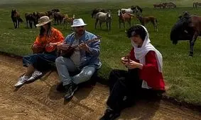 واکنش جالب اسب های وحشی به اجرای موسیقی سنتی/ ویدئو