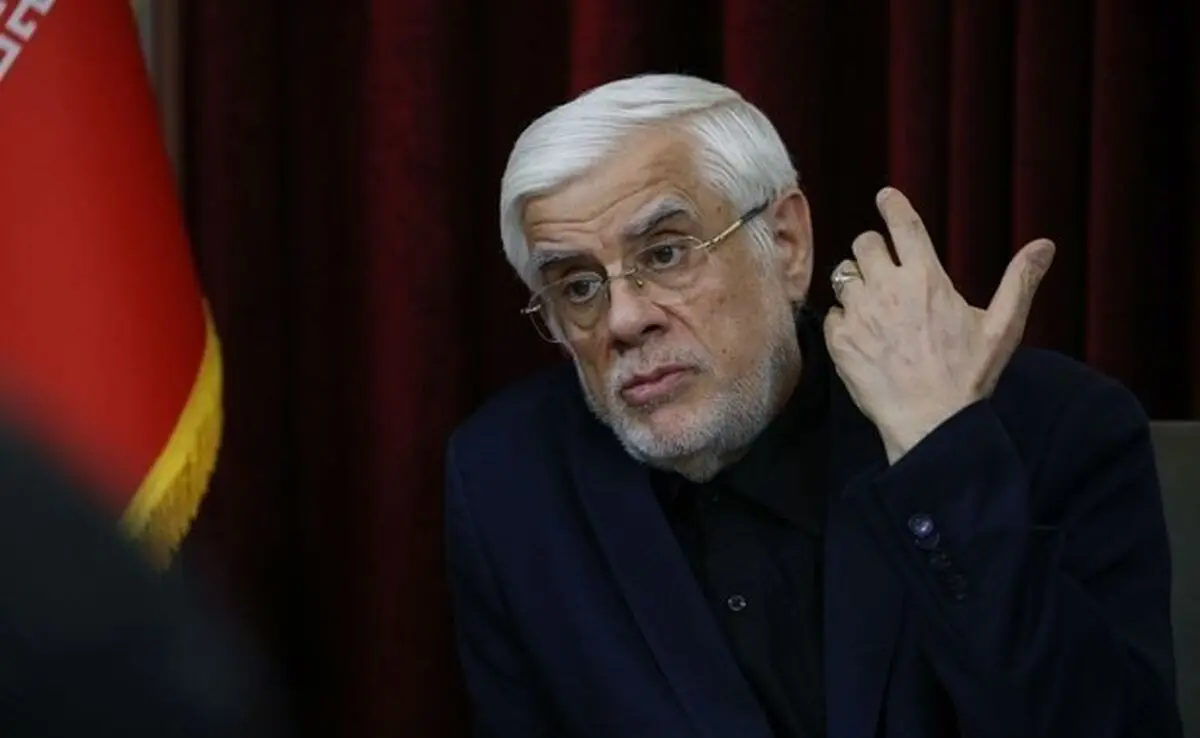 عارف: بعد از حوادث دی ماه پارسال، آماده جنگ تمام عیار بودیم/ با تدبیر امام شهید، برای اولین بار لیست کشته‌شدگان را اعلام کردیم/ چماق هسته‌ای دروغی بیش نبود