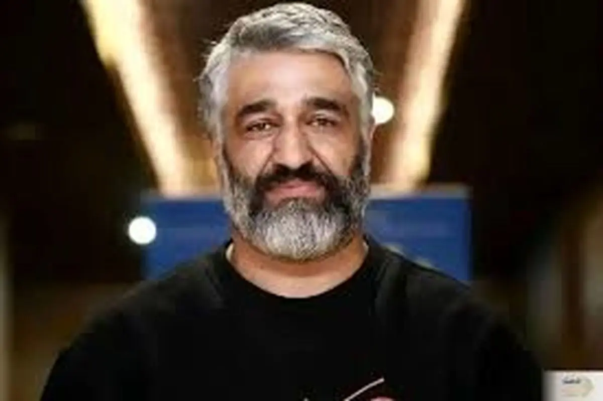 جدید ترین عکس از پژمان جمشیدی و وکیلش در دادگاه روز شنبه