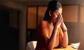 چرا باید درد عاطفی را جدی بگیریم؟ 