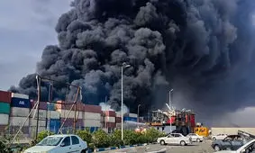 جان باختن مبین ولیخانی، کمک راننده ۱۹ ساله ، در پی حادثه انفجار در اسکله شهید رجایی/ ویدئو