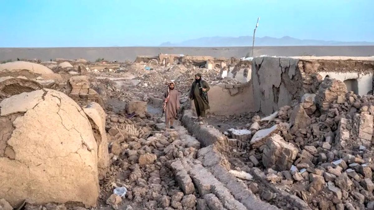 گزارش سی ان ان از زلزله هرات؛ اوضاع فاجعه آمیزتر از چیزی است که تصور می کنید