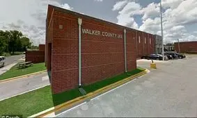 مرگ یک شهروند آمریکایی به دلیل یخ‌زدگی در بازداشت پلیس آمریکا/ ویدئو 