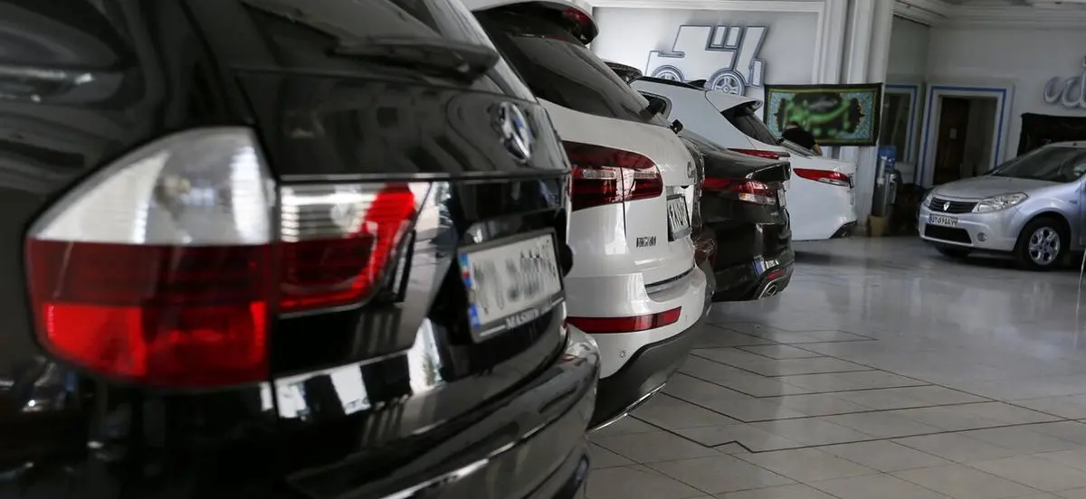 رکود بازار خودرو عمیق‌تر شد/ افزایش قیمت‌ها در نبود خریدار