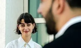 زنی در سایه | بانوی اول شهر بیدار | چگونه این زن نسل زدی توانست جوانترین شهردار تاریخ نیویورک را به موفقیت برساند؟