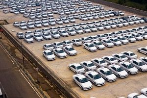 واکنش شدید بازار خودرو به اعلام قیمت کارخانه ای/ جهش تا ۳۸۵ میلیون تومانی قیمت ها