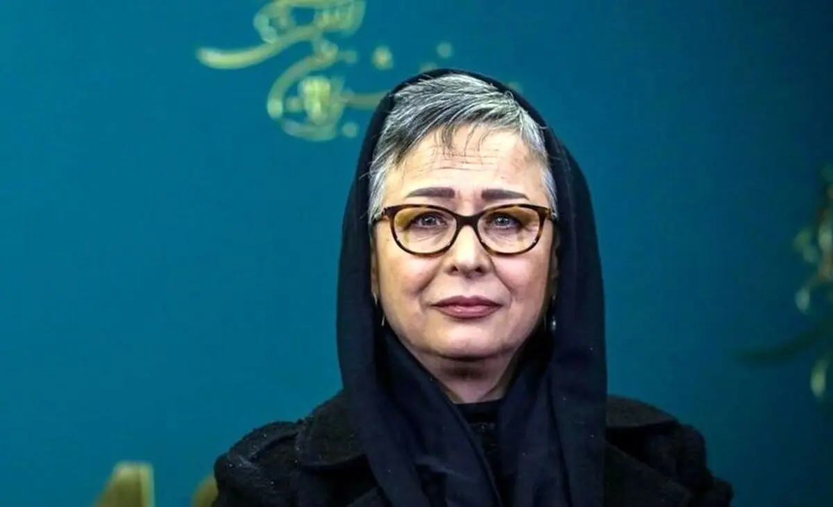  سفر در زمان؛ «آزیتا حاجیان» در کودکی در کنار دایی هایش؛ دهه 40/ عکس
