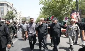 دریادار سیاری: مردم با حضور میلیونی خود در مراسم وداع با رهبر شهید حماسه آفریدند