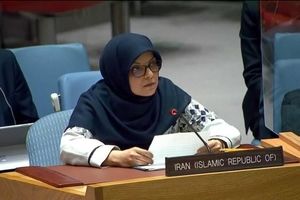 ایران اقدام غیرقانونی و ناموجه اکوادور در برچسب‌زنی به نیروهای مسلح ایران را محکوم کرد/ این تصمیم خلاف عرف و حقوق بین‌الملل تحت القائات و فشارهای رژیم صهیونیستی و آمریکا اتخاذ شده است 