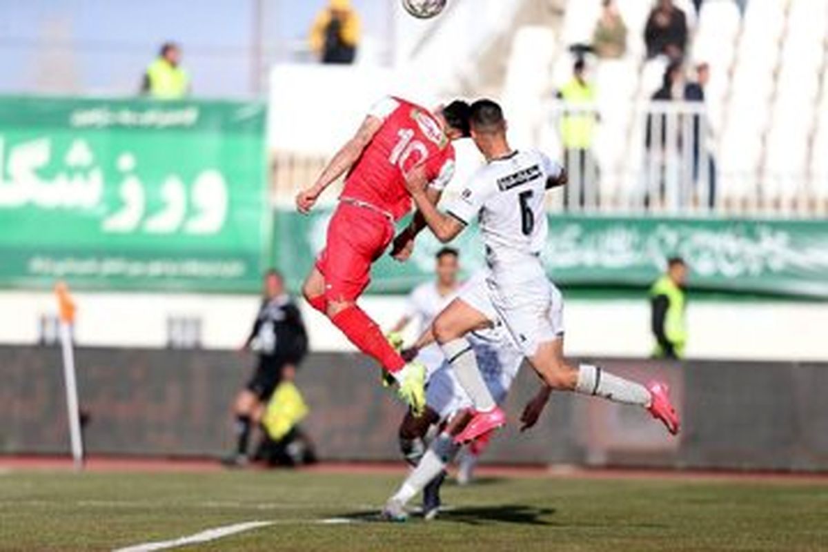 فرار بزرگ پرسپولیس از شکست؛ فاصله با صدر به ۶ امتیاز رسید