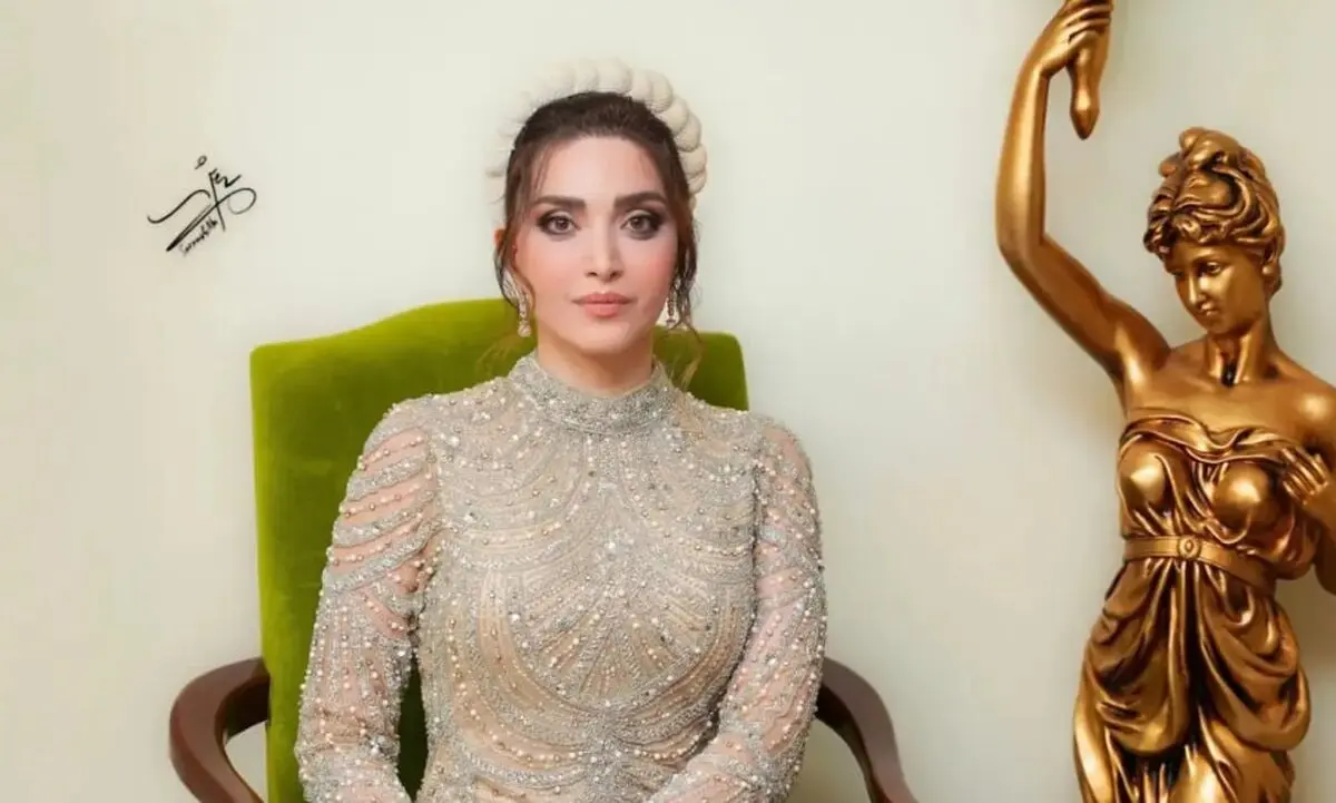 استایل شاهانه بهنوش طباطبایی در عروسی خواهرزاده‌اش/ ویدئو