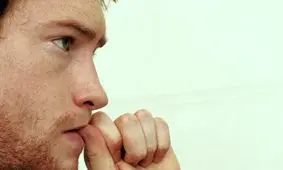 این سه جمله را به افراد مضطرب نگویید!