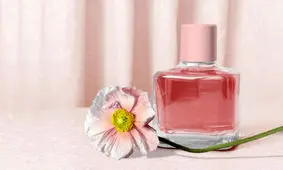 ۸ امتیاز جالب استفاده از عطر

