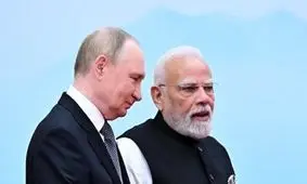 پوتین و مودی در دیداری غیر معمول پیام سنگینی به ترامپ ارسال کردند/عکس