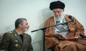 اکنون، تمرکز حملات دشمن روی جایگاه رهبری است