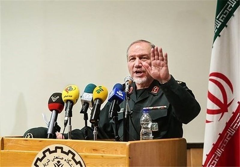 استراتژی نگاه به شرق منافاتی با شعار نه شرقی نه غربی ندارد