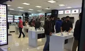 چرا موبایل گران شد؟