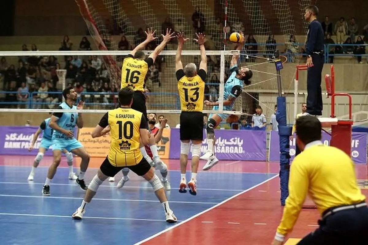 پیروزی شهداب و فولاد سیرجان؛استقلال از قعر جدول فرار کرد
