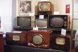 قیمت تلویزیون، ضبط صوت و یخچال خارجی کاهش می یابد


