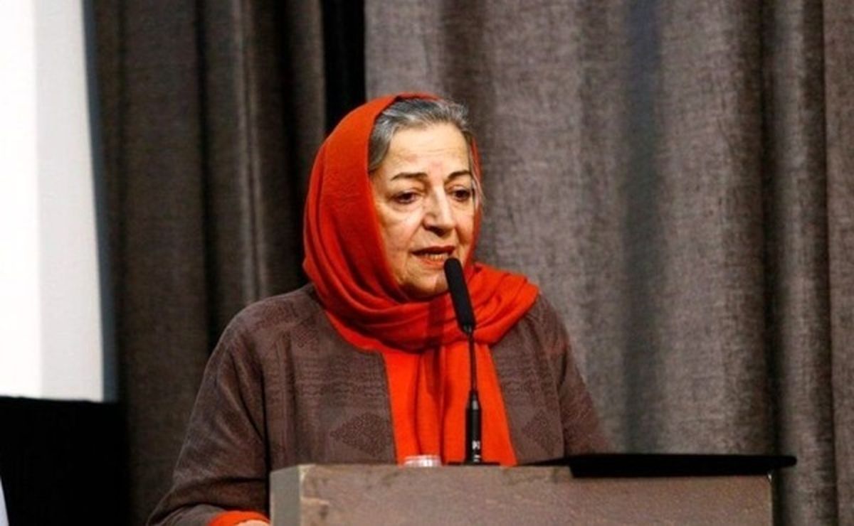 مرضیه برومند، مدیرعامل خانه سینما: وزارت ارشاد سعی دارد که اساسنامه خانه سینما به شکلی نوشته شود که همه چیز تحت کنترل آن‌ها باشد