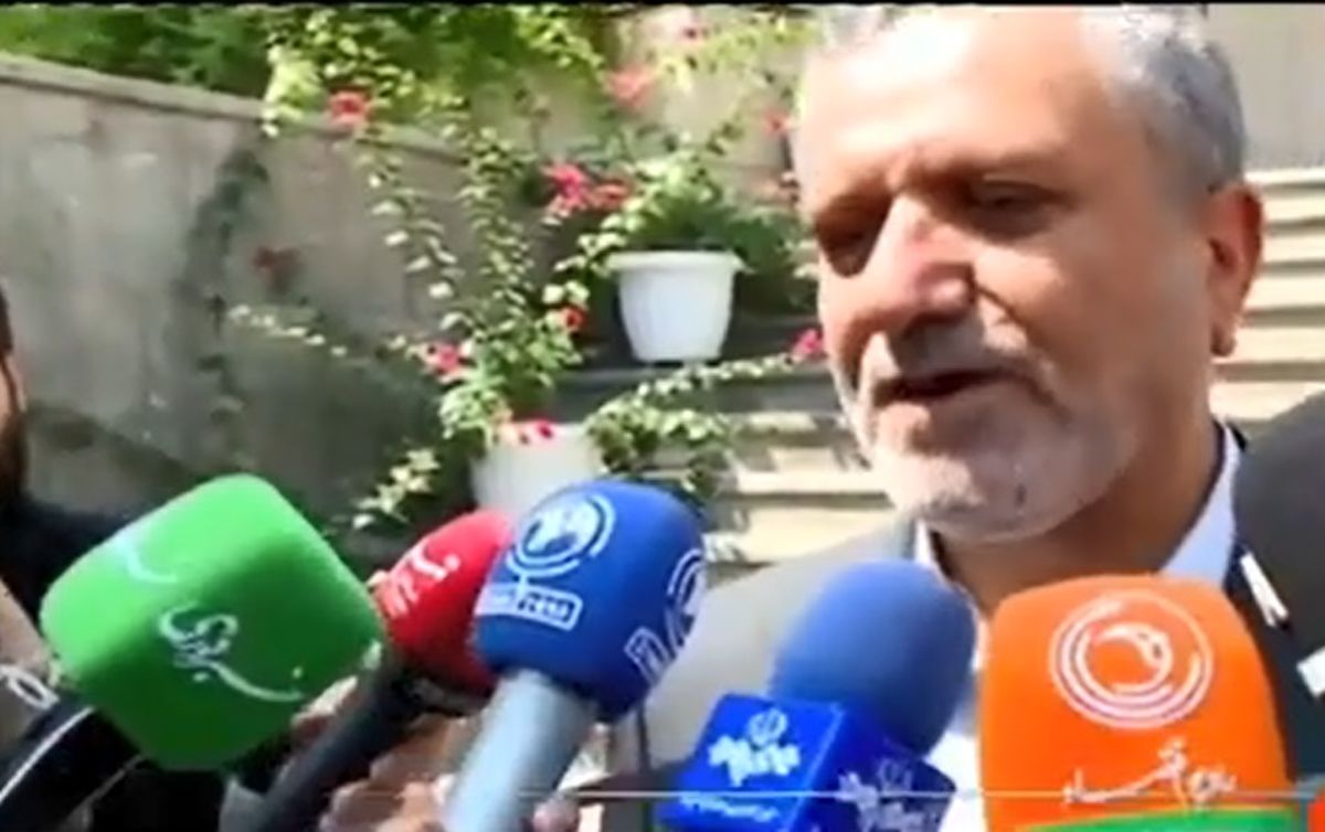 امروز وزرا در حیاط دولت چه گفتند؟/ گزارشی از ثبت نام در انتخابات مجلس تا موضوع هجوم مردم به پمپهای بنزین