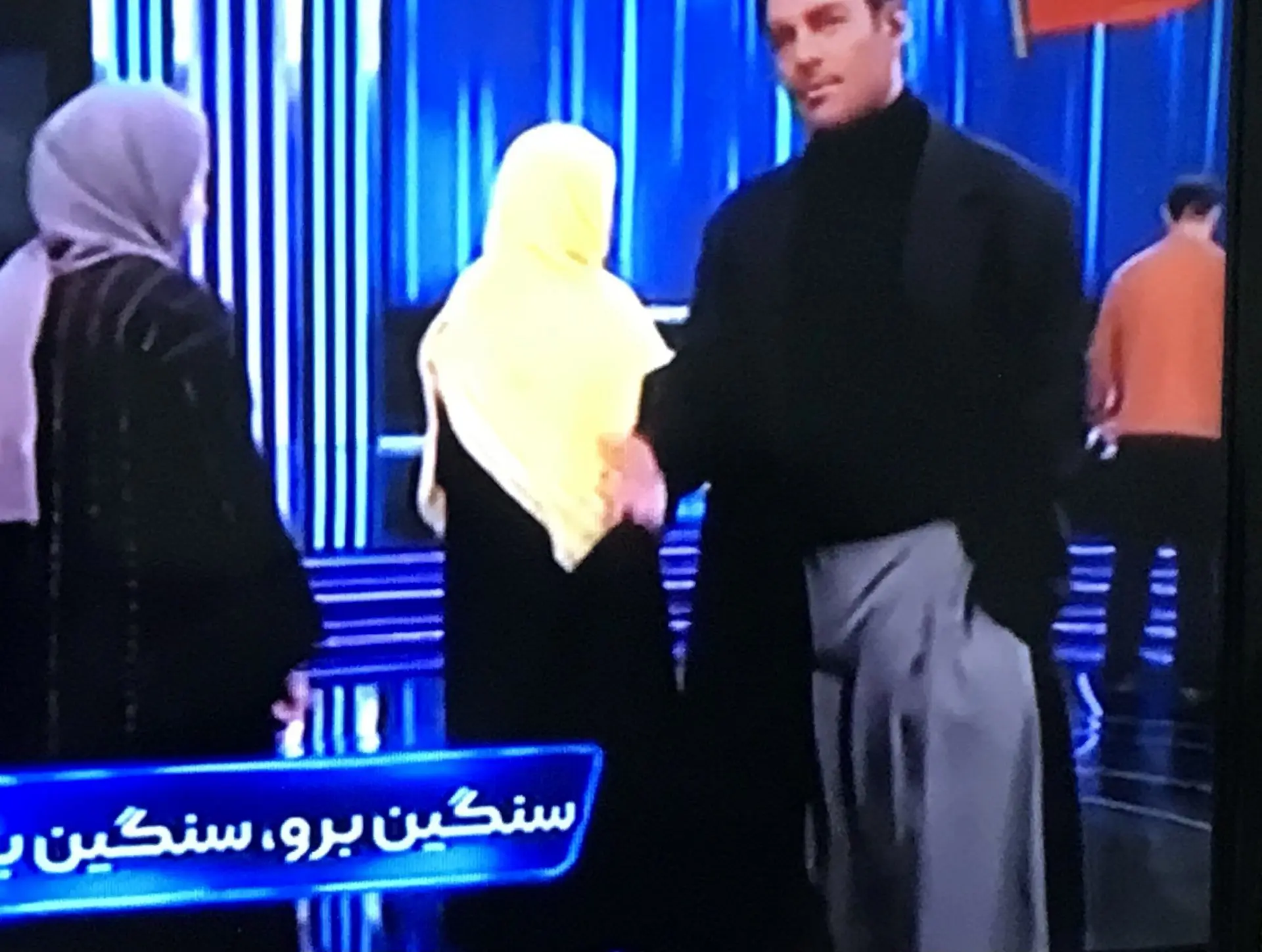 6458FADF 12F7 42B5 8C83 3247E3FE4027