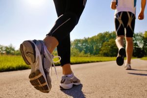 در شرایط اشعه فرابنفش چگونه ورزش کنیم؟
