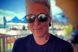 هلیکوپتر سرآشپز محبوب سقوط کرد و او کشته شد