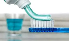 خمیردندان گران تر الزاما بهتر نیست