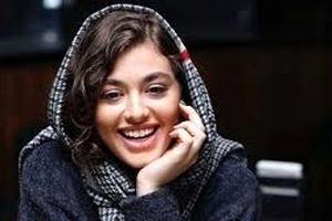 سفر زمان؛ «ریحانه پارسا» در کنار «مهدی سلطانی» در اتاق گریم سریال «پدر»؛ سال 97 