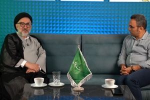 به خاطر زندان انفرادی و اتفاقات سال 88 هنوز به تراپی می روم/ مرتضوی به من گفت وصیتت را بده امشب اعدامت می کنیم/ وزیر فعلی علوم، در دادگاه وکیل من بود/ عزت ملت ایران به این است که مشکلاتش حل شود نه پروتکلهای دیپلماتیکی چون شاخ و شانه کشیدن برای آمریکا