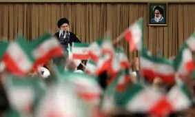 رهبر انقلاب: ملت ایران امروز هویت و همت خود را به رخ جهانیان کشید
