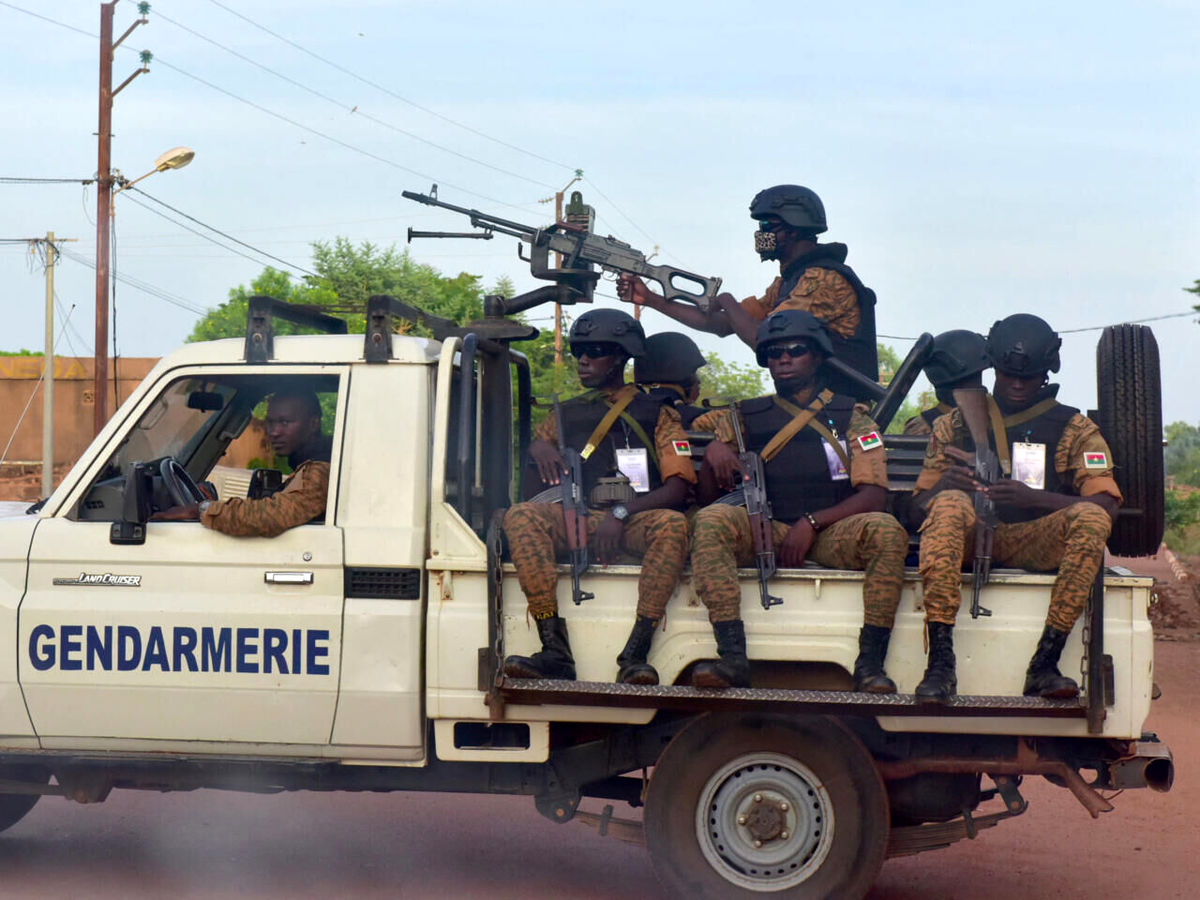 تروریست‌ها در حمله به غرب بورکینافاسو ۳۳ غیرنظامی را کشتند