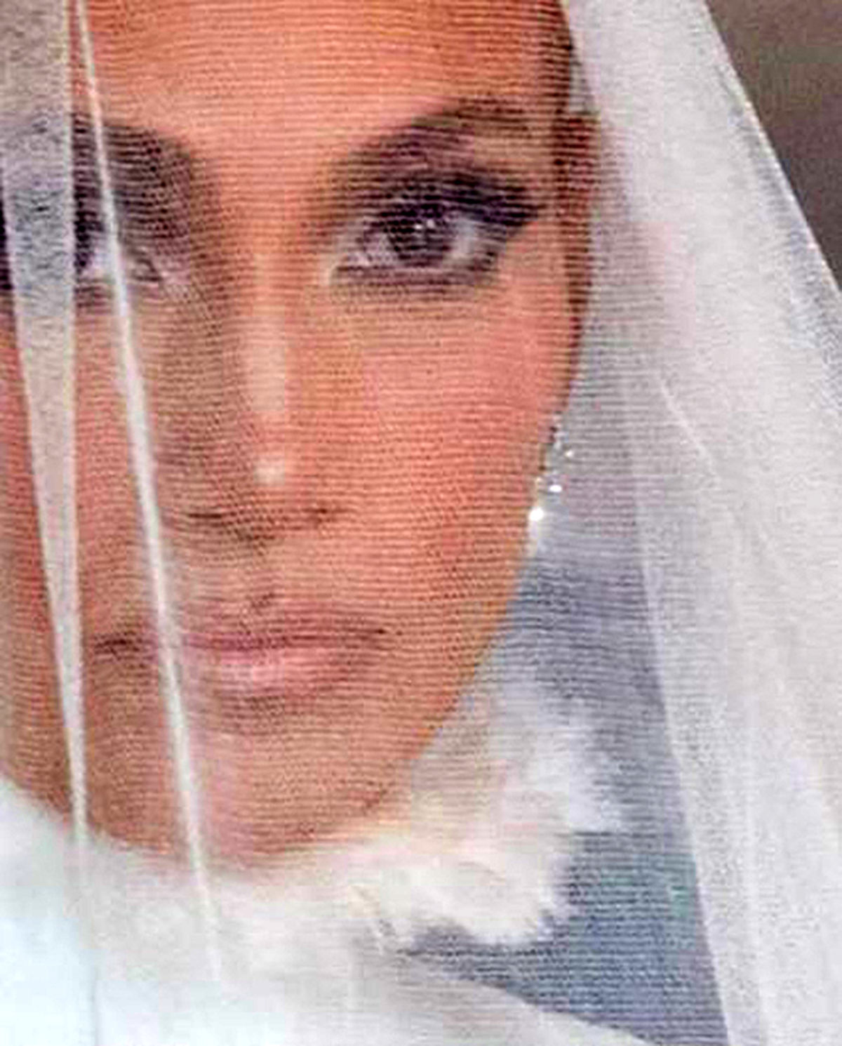 انتشار جدیدترین عکس های جنیفر لوپز در لباس عروس