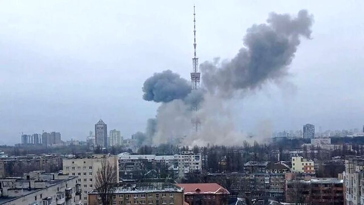 روسیه برج تلویزیون کی یف را هدف قرار داد/ ویدئو