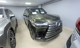 لکسوس LX۶۰۰؛ خودرو ۱۱۰ میلیاردی بازار ایران