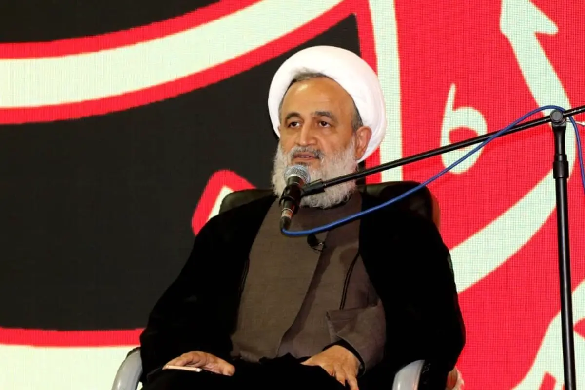 پناهیان: دشمن به دنبال حرمت شکنی ولی خداست

