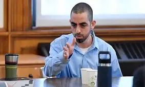 ضارب سلمان رشدی به تحمل ۲۵ سال زندان محکوم شد

